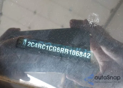 2024 Chrysler Voyager Lx z USA, uszkodzony, nr VIN 2C4RC1CG6RR106842